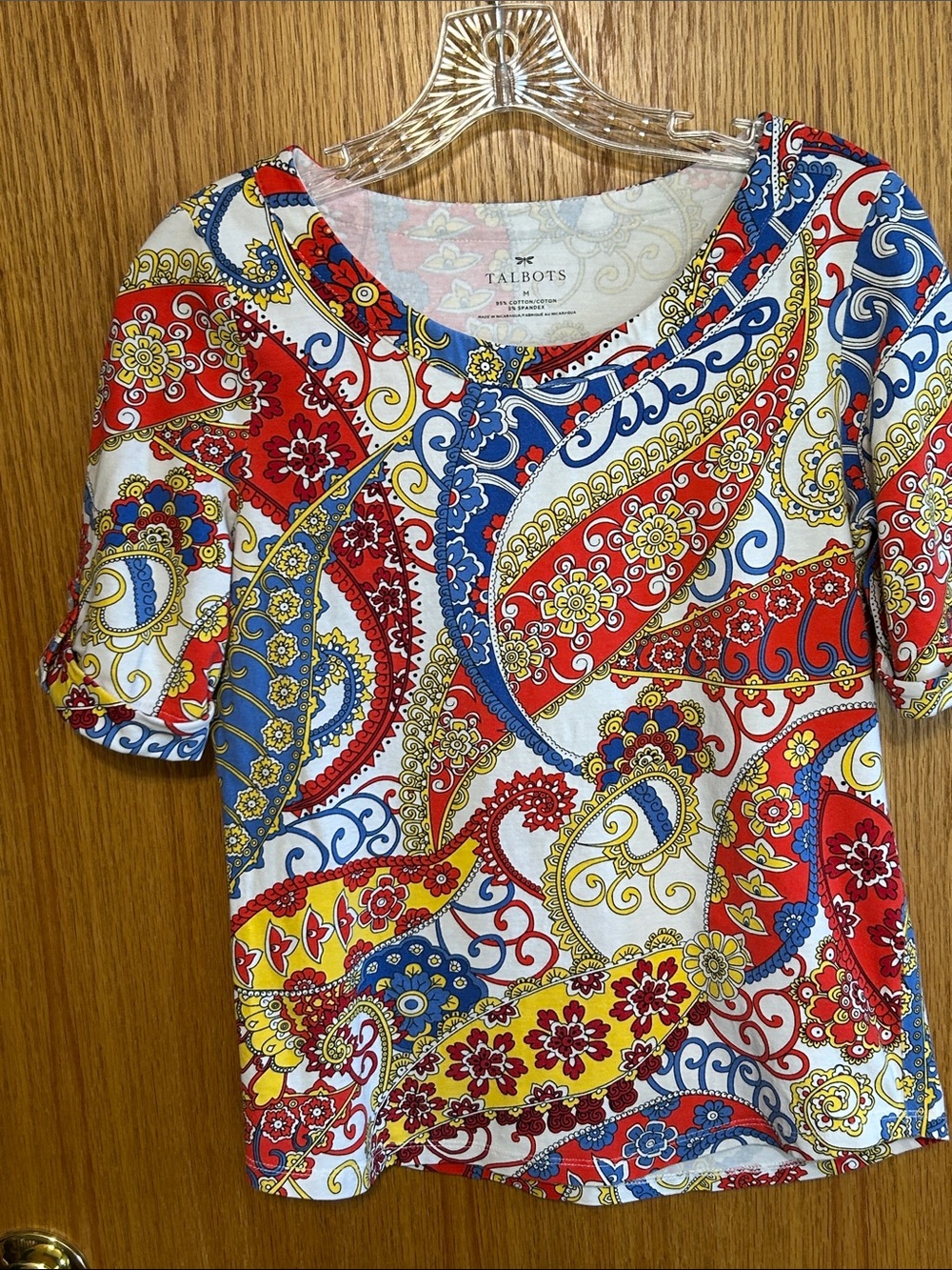 Talbots Womens Blouse Medium Red floral graphic stretch pullover